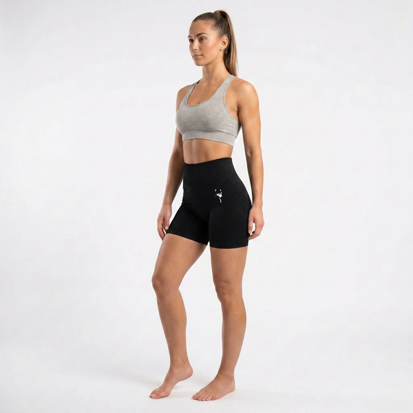 Pinnacle Seamless Shorts
